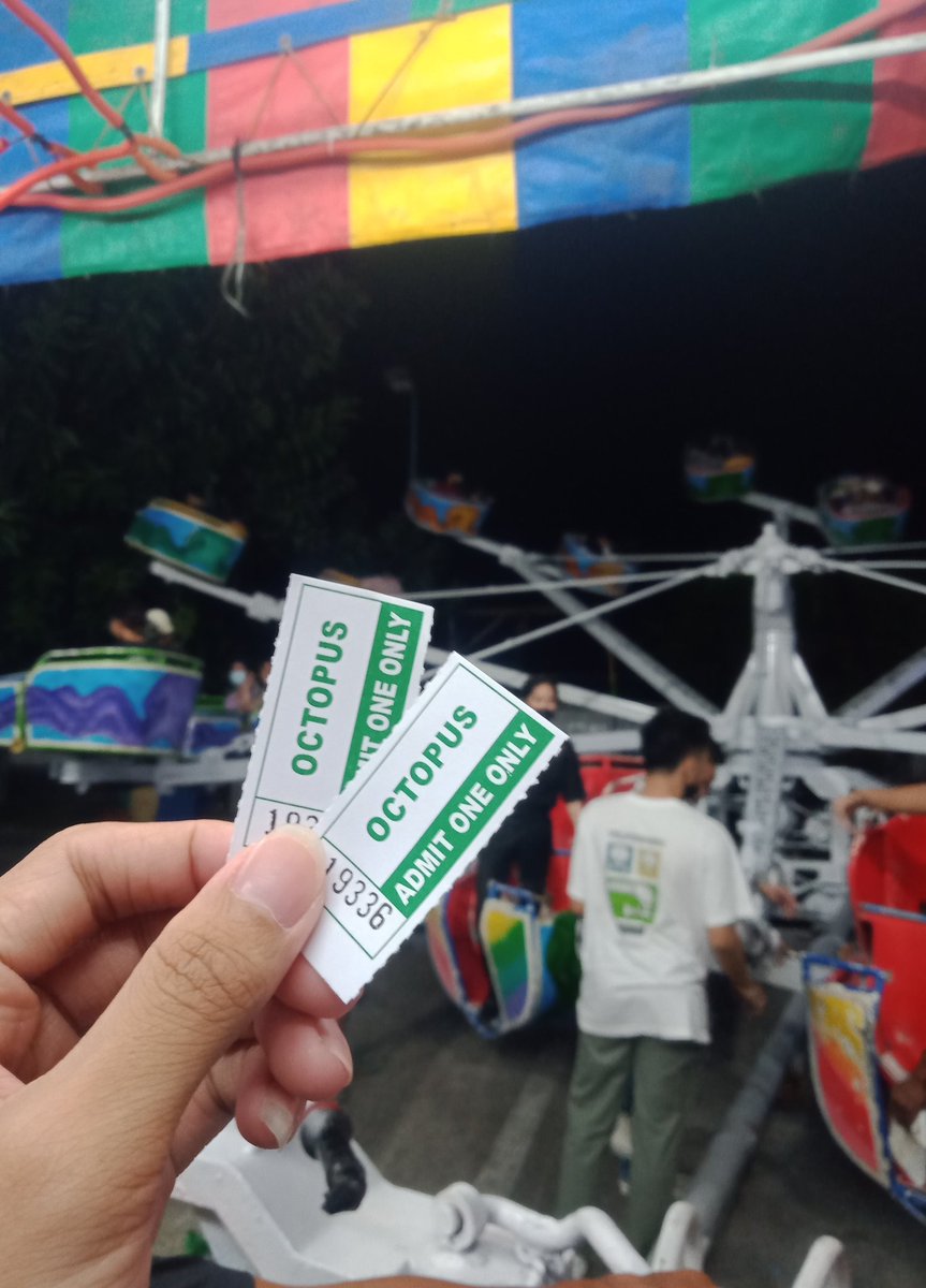 ur_bbboi's tweet photo. Don't ever try this f*cking rides. https://t.co/Dzzf4zhSL2