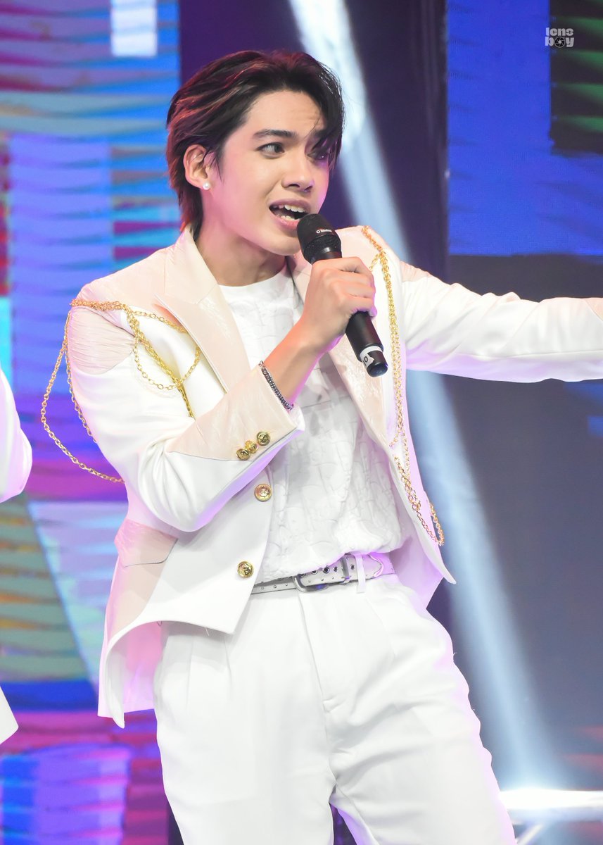 [HQ] 082022 Top Class the Finale @ PETA Theater

<3 <3 <3 miss ko na tong dalawang to

#TopClassTheFinale 
#KumuTopClass 
<a href="/joshuelbautista/">JOSHUEL</a> <a href="/hardheadedniko/">Niko Badayos</a>