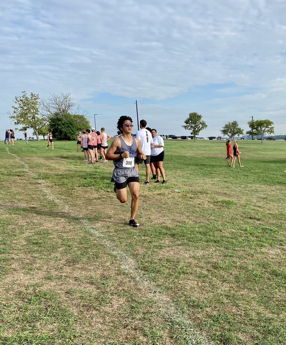 First race of the season! Proud of our athletes today👏🏼
#noexcuses