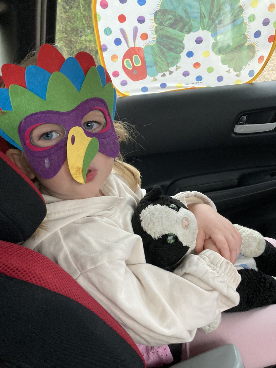 Danielle_Newby's tweet photo. From 10months to 4 years - last day at nursery - I managed to keep myself together and not ๐ญ when picking her up for the last time #growingup #lastday #schoolnextweek #dottles https://t.co/PR8qLPxLXE