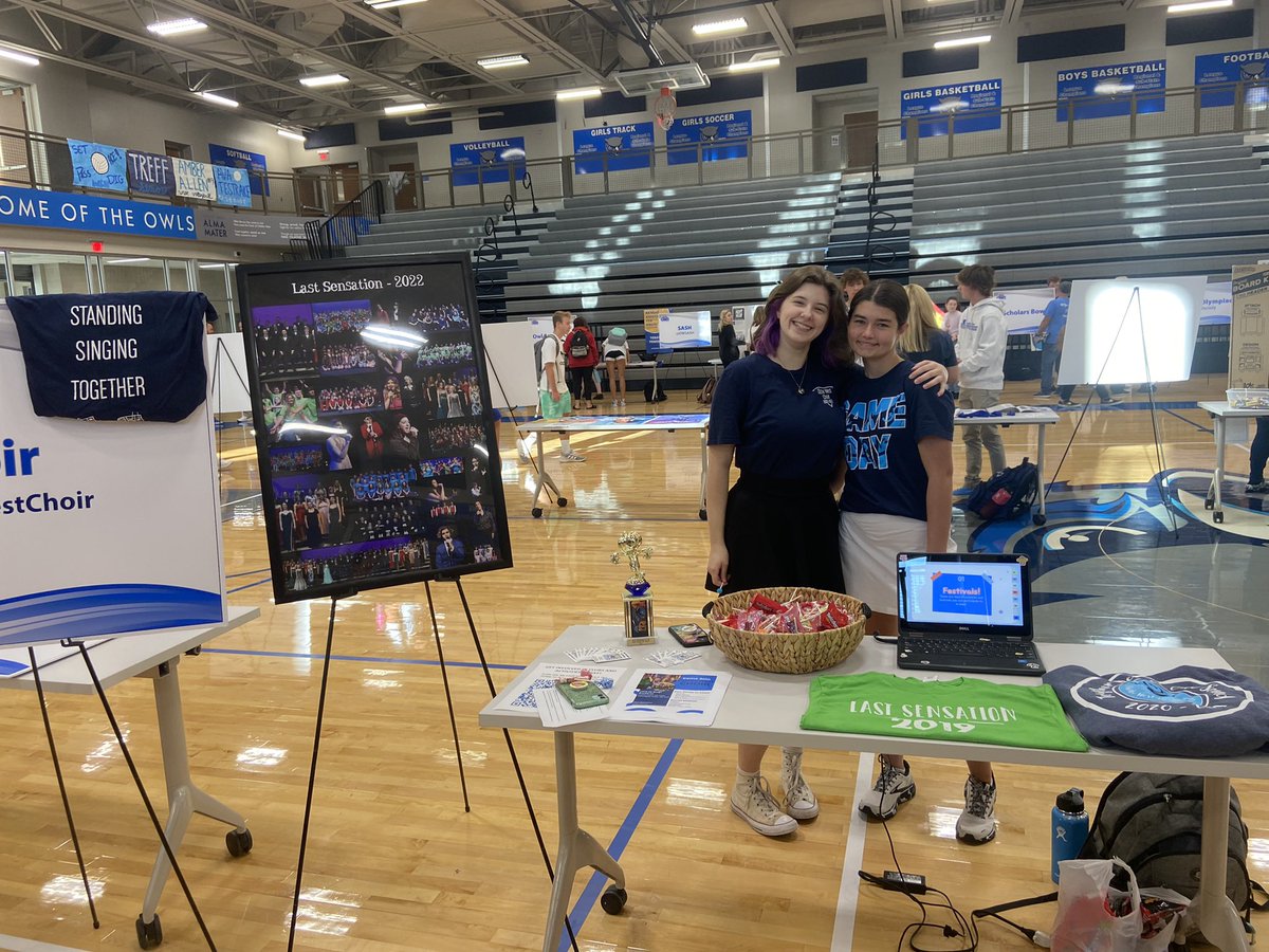 Activity Fair!!!
#joinourfamily
#choirpresidents