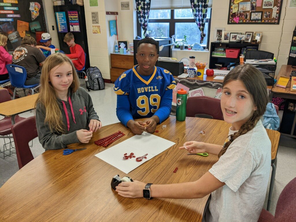 Kelly Longo tweet media