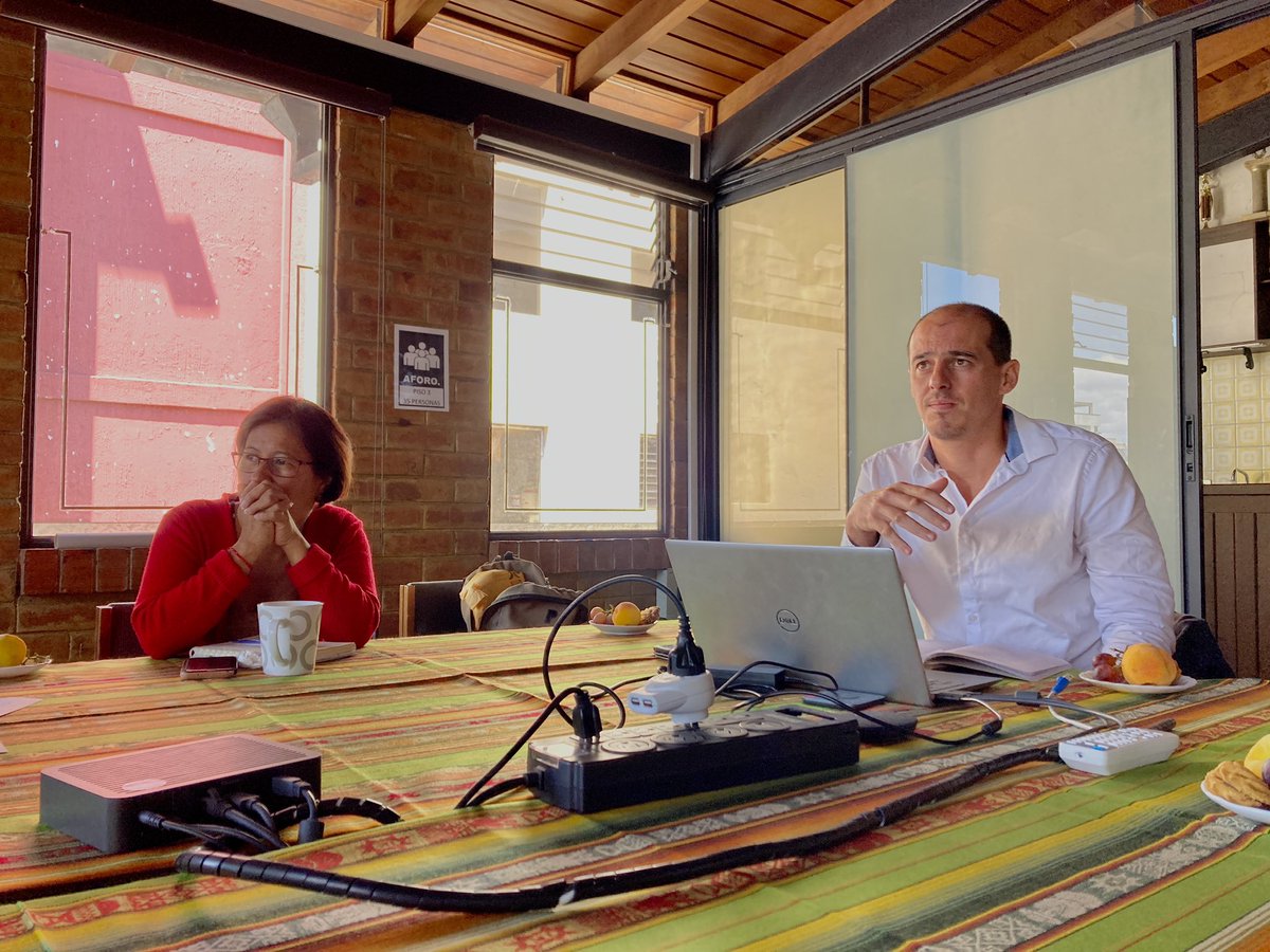 AVSFlatam's tweet photo. 🌎🌍🌏 #AVSFlatam 
 
En este momento nos encontramos en reunión de restitución de la misión de evaluación del Convenio de Colaboración Plurianual CPP AVSF – AFD, con el experto de SalvaTerra, Sr. Anis Chakib.
_____
AVSF cuenta con el apoyo financiero de @AFD_es y @UEenEcuador https://t.co/7WgLFDYluU