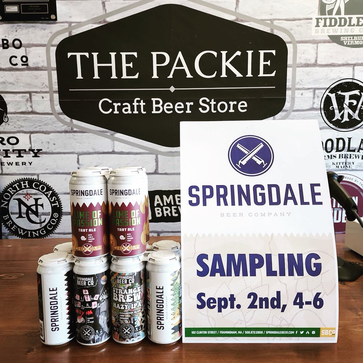 thepackienh's tweet photo. Fresh from the Spring
#freebeerfriday tonight!
.
.
.
#springdalebeer #beertasting #thepackienh #thepackie #manchesternh #craftbeer https://t.co/IEYSGe3Lth