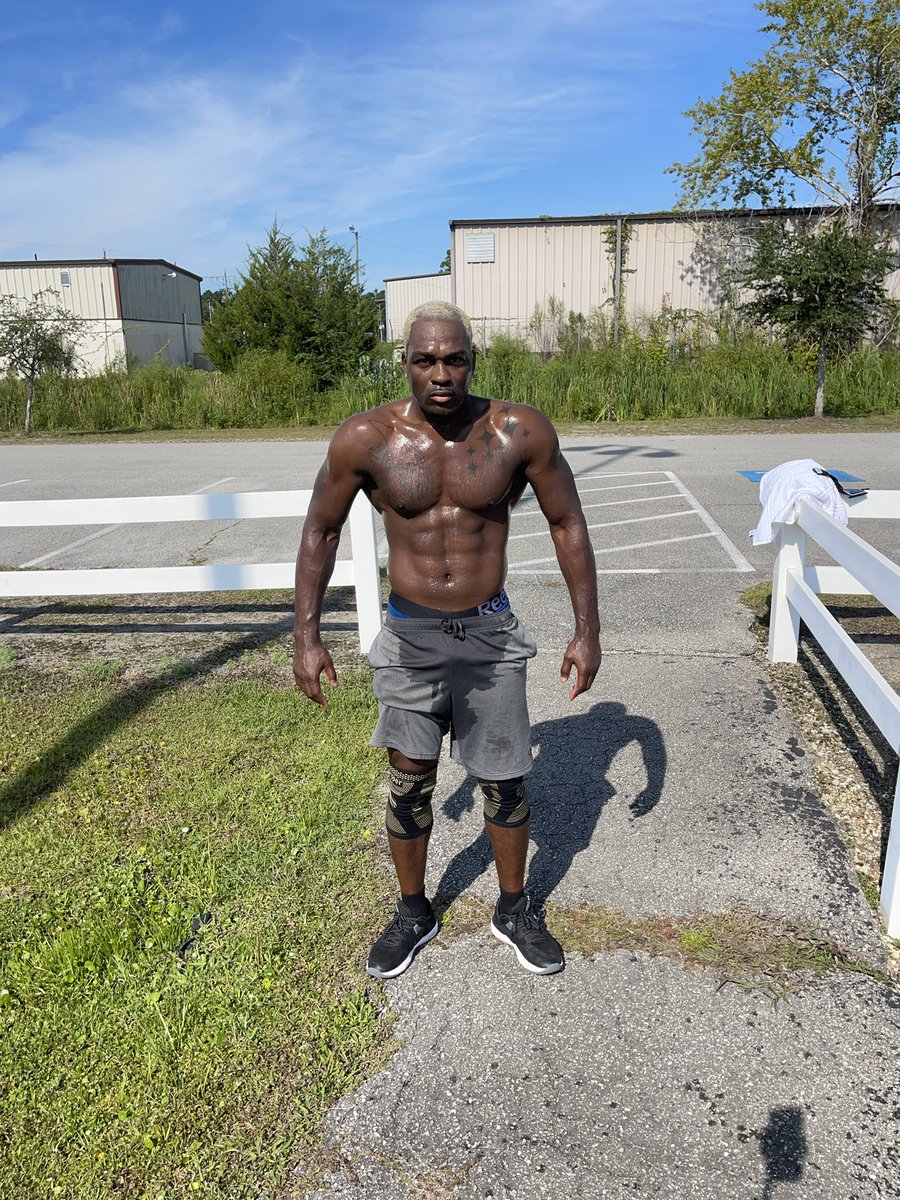 Derek Brunson tweet media