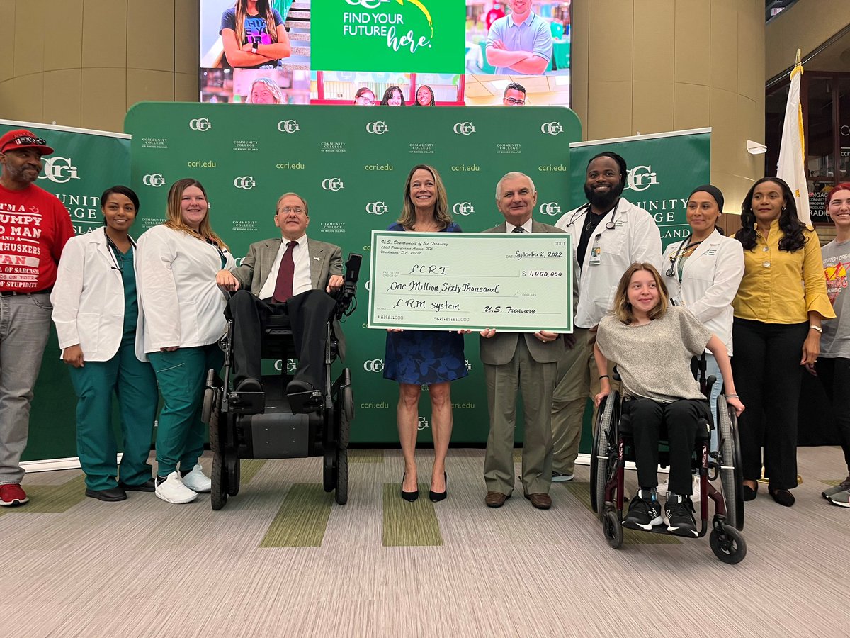 SenJackReed's tweet photo. CCRI is an essential engine of education &amp; opportunity. Today, @JimLangevin &amp; I delivered $1M federal earmark to @CCRINews to help #CCRI attract, retain, &amp; effectively engage w/ students &amp; enhance the learning experience &amp; post-grad job networking opportunities for alumni. https://t.co/ghKO3toxcg