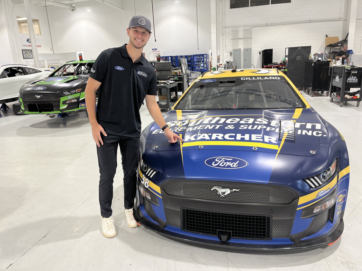 KarcherUSA's tweet photo. Who's ready for a little #NASCAR this Sunday? 🙋‍♂️ Make sure you tune into watch Todd Gilliland drive the Southeastern Equipment &amp; Supply Inc. #38 car!

#Karcher #WhenCleanMattersMost https://t.co/wFICGaSLoJ