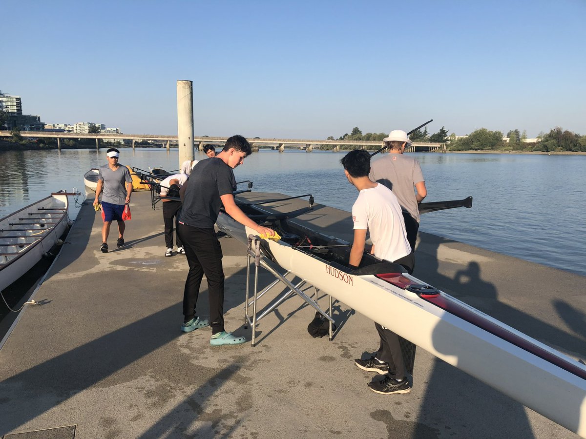 ATHLETICSaints's tweet photo. Beautiful morning for a row! We are excited to welcome back our boys and coaches to the UBC Boathouse for another great season of Rowing! @saintsbcrowing @SaintsBC https://t.co/IjXTnwBZBh