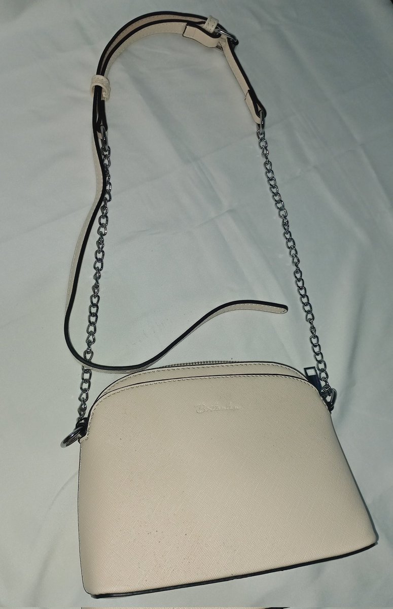 icemilkteh's tweet photo. tas ini beneran cakep dan bisa di pake main maupun acara formal gitu, tasnya juga bisa di jadiin shoulder bag atau sling bag, tinggal adjust aja talinya, bakal jadi salah satu tas andalan aku sii
🖇https://t.co/OT0NRCw0QC https://t.co/2gvV8qV5e0
