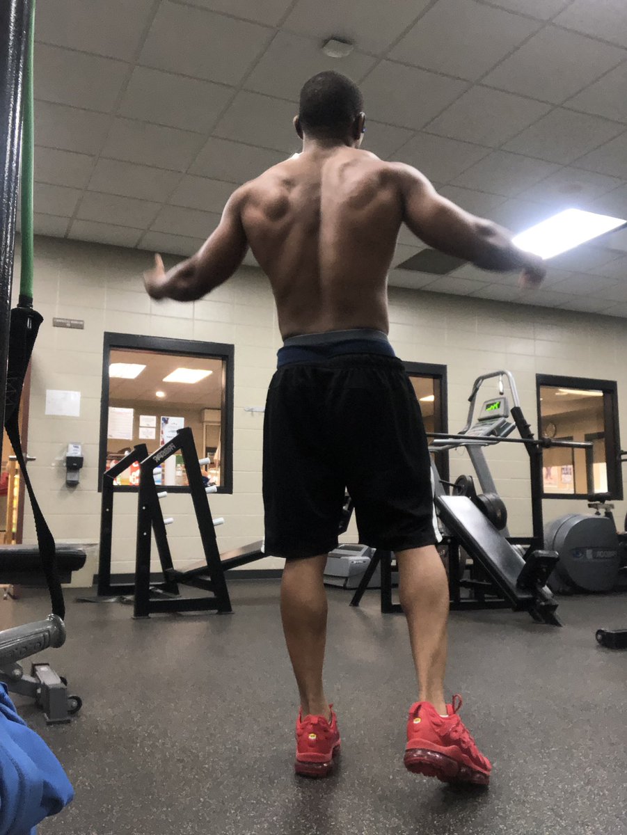 SmoovYungBrutha's tweet image. Nothing will work unless you work! 
#RealSaliva🦁 #TukkFit💪🏾 #PureMotivation❤️‍🔥 #improvementmovement #DaSmoovWay💱