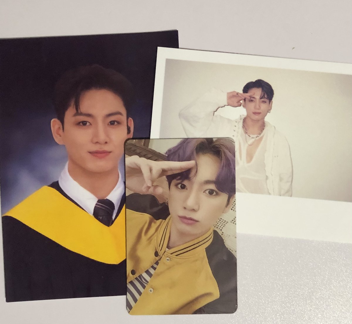 vmkhcarts's tweet photo. ⟢ #vmkhmail ∘₊✧
🤍 #mailsfrom_tkb — thank you so muchie po @tinkooobell for these pretty n good quality replicards ! thank you also for the very smooth transaction ‘til next ! 🫀 https://t.co/qj5S581xFJ