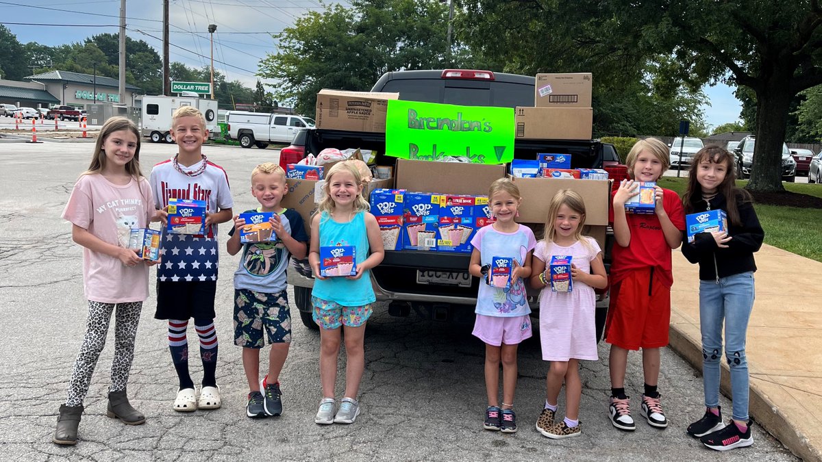 On the first Friday of each month, <a href="/RockportHeights/">Rockport Heights</a>  has a food drive for Brendan’s Friday Backpack. Today’s theme was Pop Tarts and PJs! Take a look at that truck full of donations (and the awesome PJs)! 

Way to go Rockport!

#FoxC6Strong