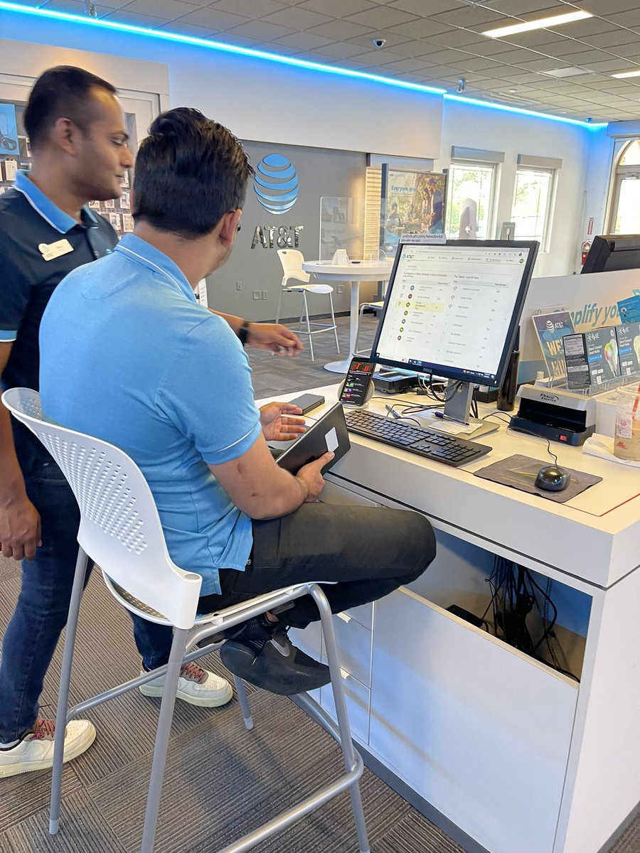 Sara Morgan tweet media