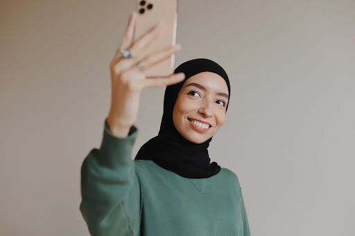 It seems that everyone these days is using influencer marketing, but knowing where to start can be tough. We’re sharing three tips to help you get started so you can utilize influencer marketing to reach new customers. #influencermarketing

dooleypr.com/dooley-noted/s…