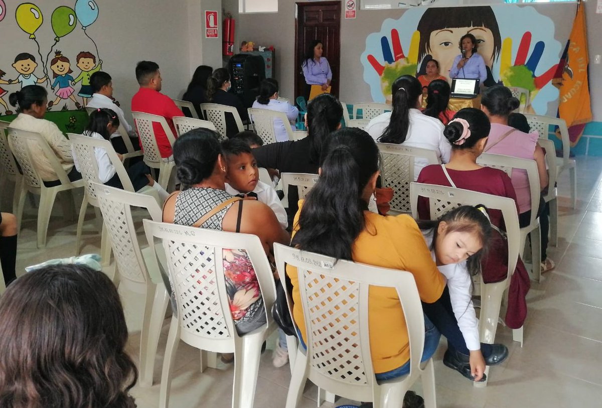 GuidoOrdoez4's tweet photo. Directivos, Docentes, Padres de Familia y estudiantes con Discapacidad de las IE Especializadas #MatildeGuzmán y #JudithTapia, pertenecientes al #DistritoEducativo19D04 participaron de los actos inaugurales del nuevo periodo académico 2022-2023. #SierraAmazonia
#VolvemosAlCole https://t.co/93VEHjtwxd