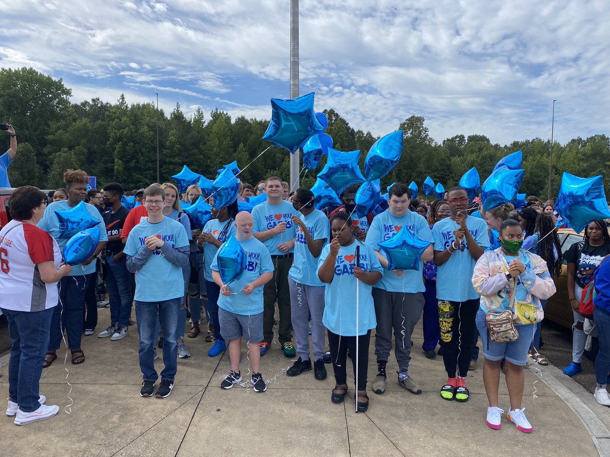 Center Hill High tweet media