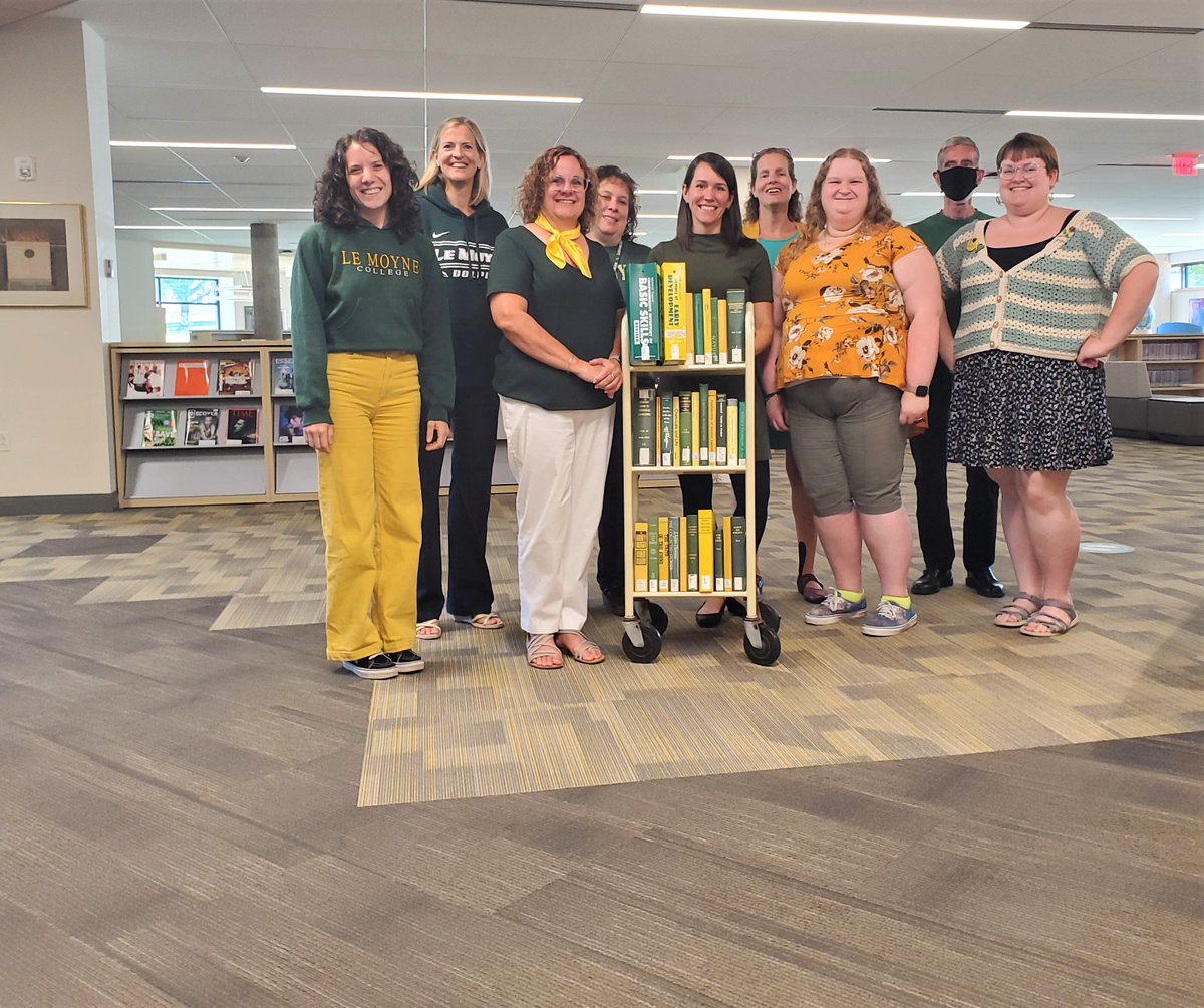 LeMoyneLibrary's tweet photo. We are here to help all dolphins in need! Even the books are excited to represent @LeMoyne #collegecolors https://t.co/9ibQIGhKmb