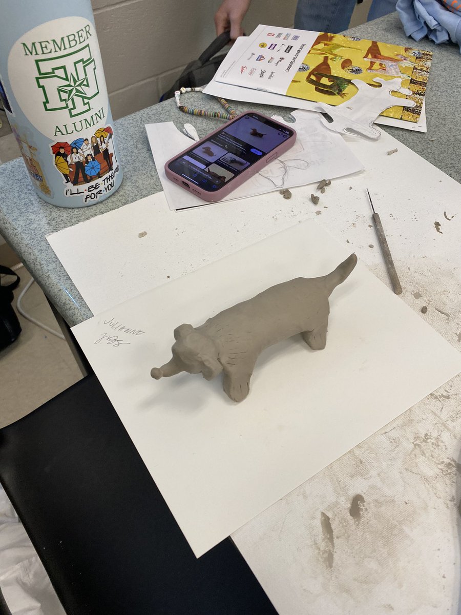 MichelleYSmith3's tweet photo. So inspired by all the CREATIVITY and shared experiences💕🎨 at our annual #FRISCOLEARNS
fine arts professional development.  @friscofinearts  #madetoshine  #fisdfineartsleads https://t.co/xRQaSlEqiY