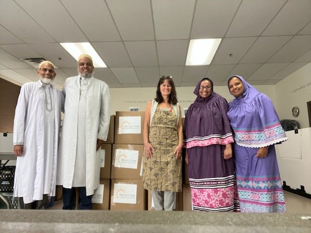 volunteerloves's tweet photo. The @mustardseedyyc
would like to send out a big thank you to @Bohras_Canada for their generous #Donation of backpacks and stationary. This will help many children with supplies needed to start their school year 🎒#donors #KindnessMatters #yycgives https://t.co/D8JSzaIW3x