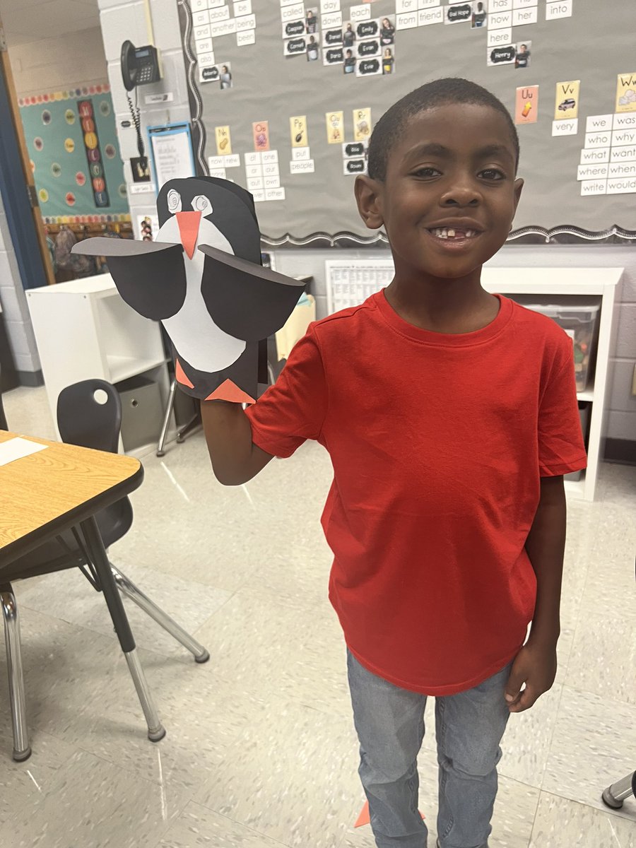 Ms. Washam’s 2nd graders made penguin puppets to celebrate <a href="/STMath/">ST Math Educator? Follow us on MINDEduOrg!</a> launch day!! <a href="/washamNHE2nd/">Taylor Washam</a> <a href="/NewHavenStars/">New Haven Elementary</a> #cpsbest #mathjoycps