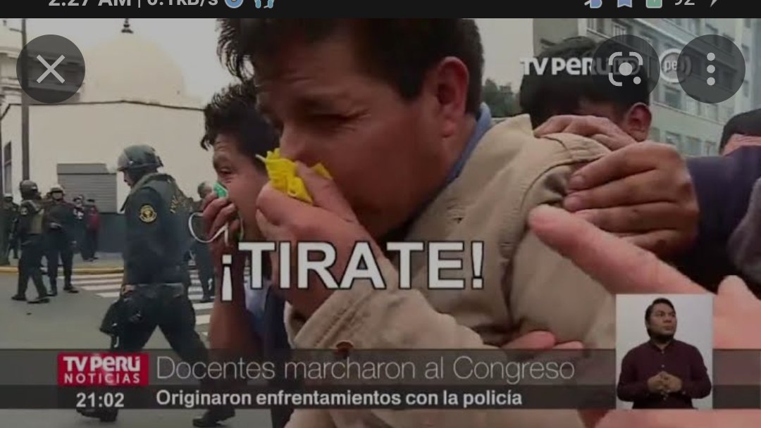 CorruptosSon's tweet photo. @VLADIMIR_CERRON Si ya salió que fue Armani todo..
Cómo un portal de noticias anuncio el atentado 6 horas antes? Tan falso como el #Tirate de Castillo https://t.co/w4gsCtOtr4
