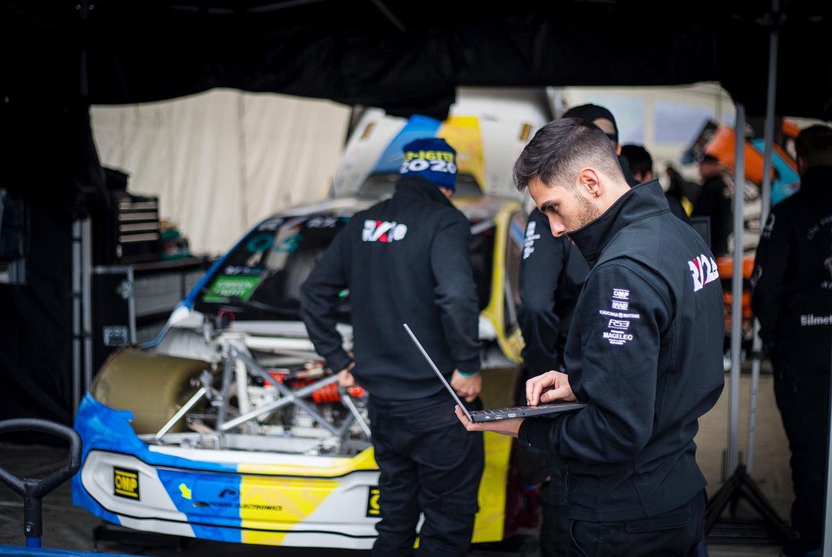 RX2eOfficial's tweet photo. Friday means preparation day!😜
✅Paddock Setup done
✅Cars ready by our #QEVTechTeam done
✅Scrutineering done
✅RX2e Drivers briefing done
✅TrackWalk done
✅Extrication exercises done
🫣Draw done
Ready for tomorrow? ✅Done
#Rallycross #RX2e |
@FIAWorldRX | @RigaRX https://t.co/iNuPhdeuNA