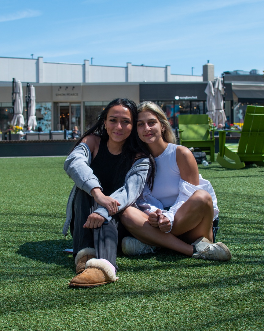 Suburban Square tweet media