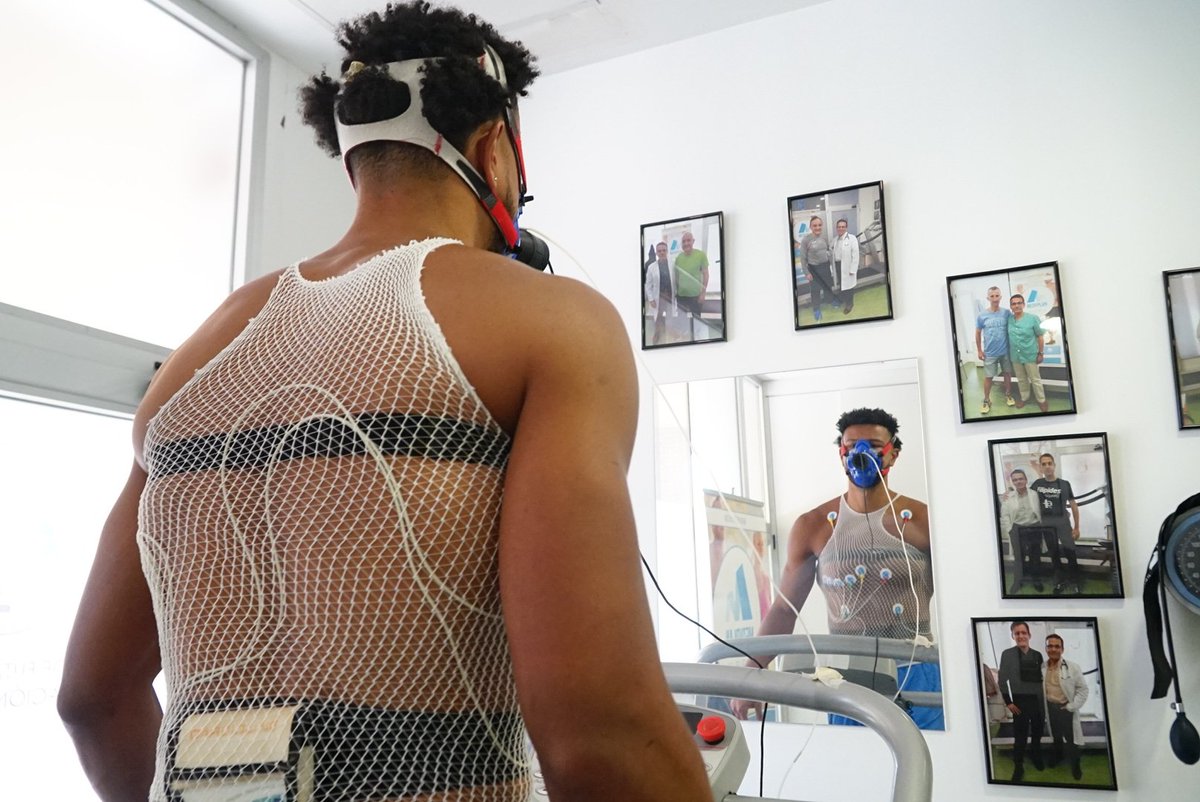 🩺 | @bharris_M10 y Marvin Ogunsipe completan el reconocimiento médico en <a href="/medyplan/">medyplan</a>... Y damos fe de que están más fuertes que el vinagre 💪🏿👀

#JuntosSomosMásFuertes #LaFuerzaDelEquipo