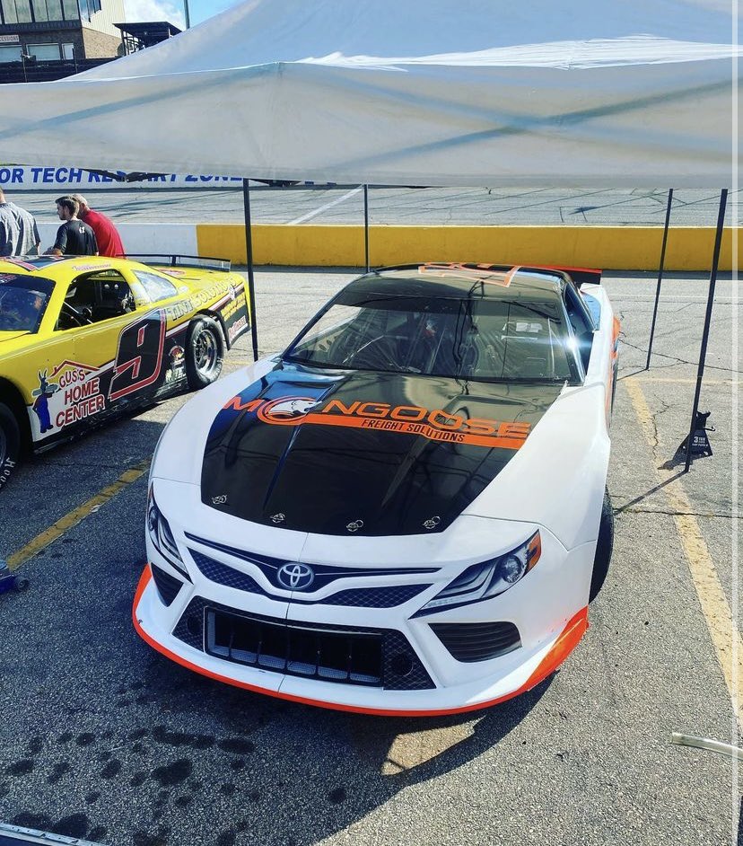 MongooseFreight's tweet photo. A fresh Friday look πΈπ
We love this partnership with Wallace Racingπ
#fridayvibes #racecarsponsor #wallaceracing #freightbroker #fiercelogistics #freightsolutions #mongoosefreightsolutions https://t.co/6o0TLv63Qn