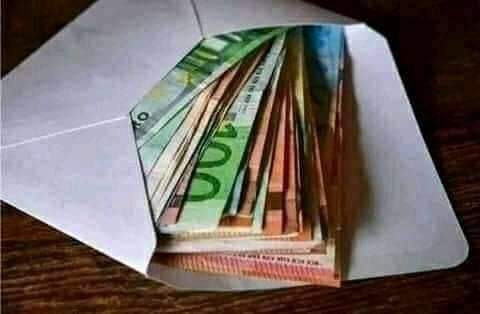 مررت في حياتي بظروف عدة .... إلا هذا الظرف 😒
