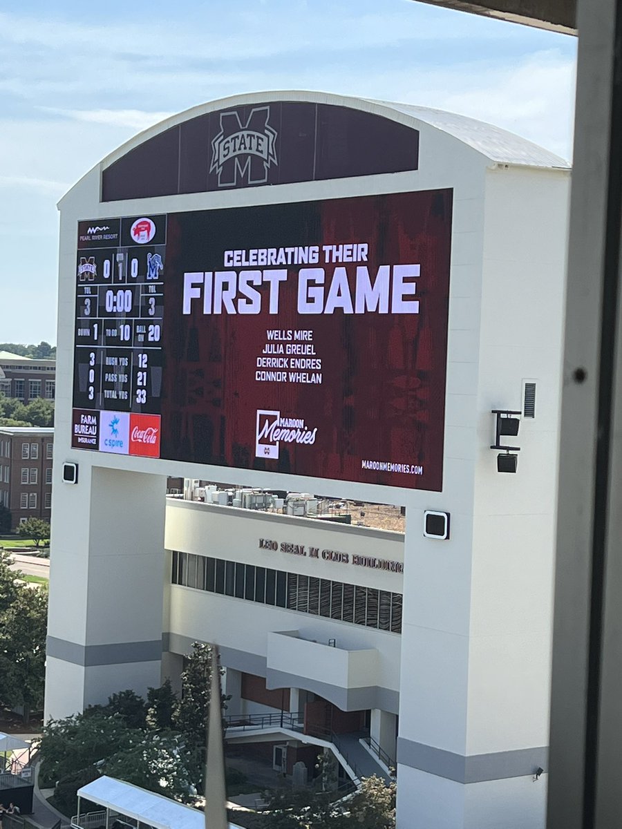 ThatGreuelGirl's tweet photo. 🥺🥲 my man @tyler__woodall #HailState🐶 https://t.co/I5ucIJtjPp