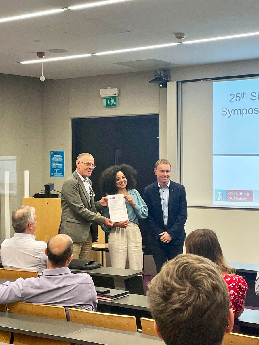 Great representation of <a href="/LallyLab/">Lally Lab</a> and <a href="/tcdengineering/">Trinity Engineering</a> at the 25th Annual Sir Bernard Crossland Symposium - <a href="/celiaehughes/">Celia Hughes</a> winning 2nd prize in the poster category and <a href="/YasGuendouz/">Yasmine Guendouz, PhD</a> winning first prize in the paper category!! <a href="/tcdTCBE/">TCBE</a>