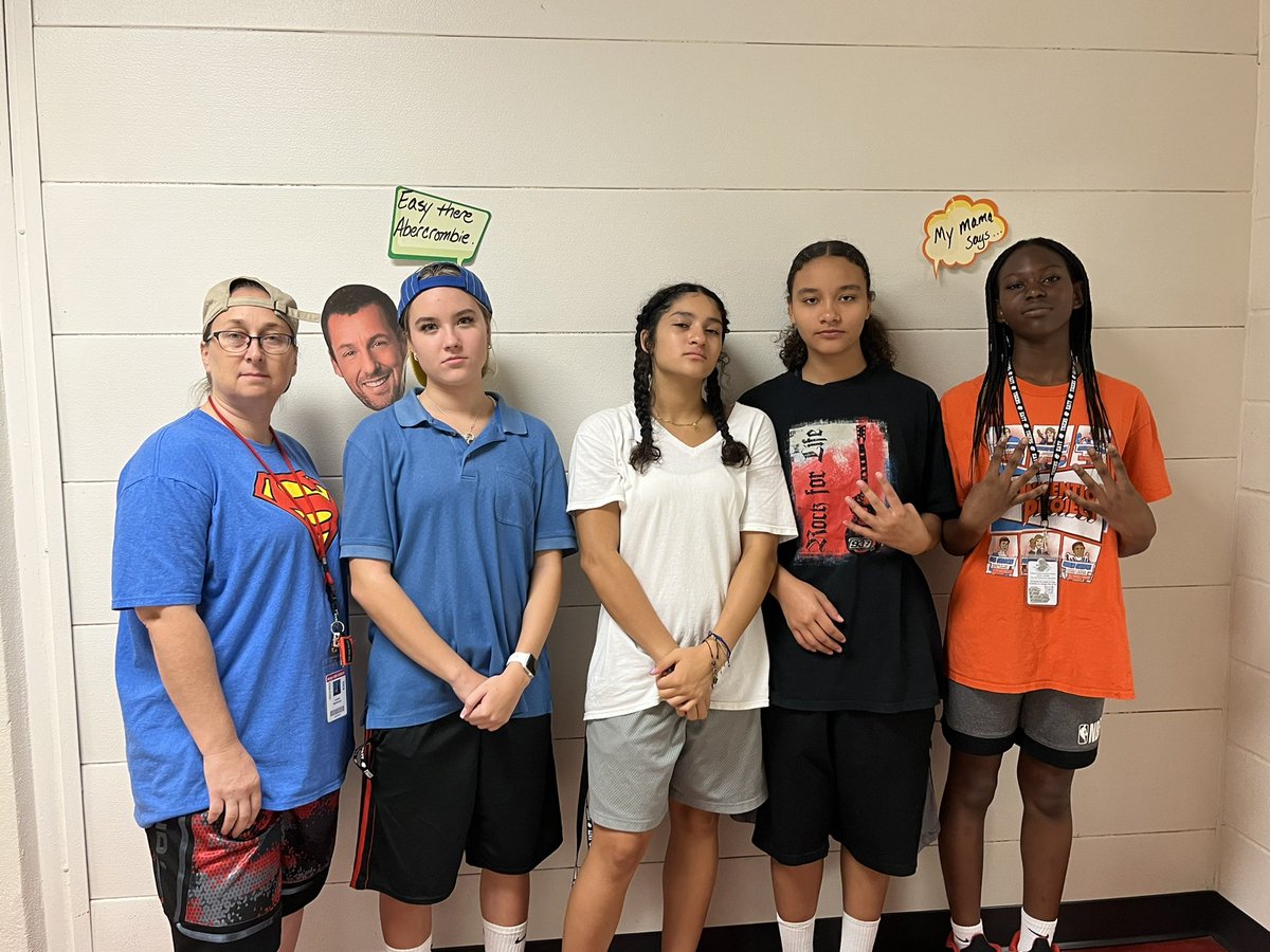 LauraWeathers's tweet photo. More school spirit for @AdamSandler Day @KatyHighSchool https://t.co/d4XuAmEHA4