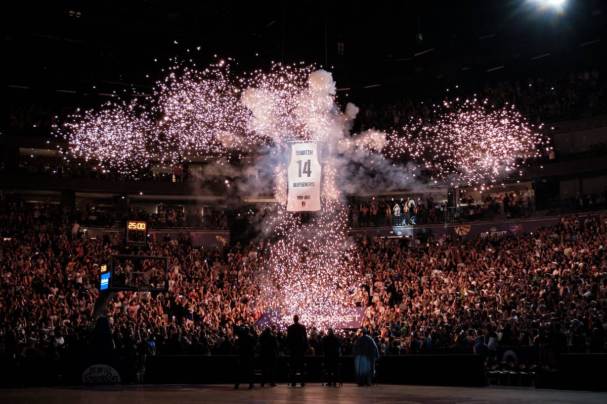 Danke an <a href="/DBB_Basketball/">Dt. Basketball Bund</a> und an alle, die gestern dabei waren. Es war ein unvergessliches Erlebnis für mich!