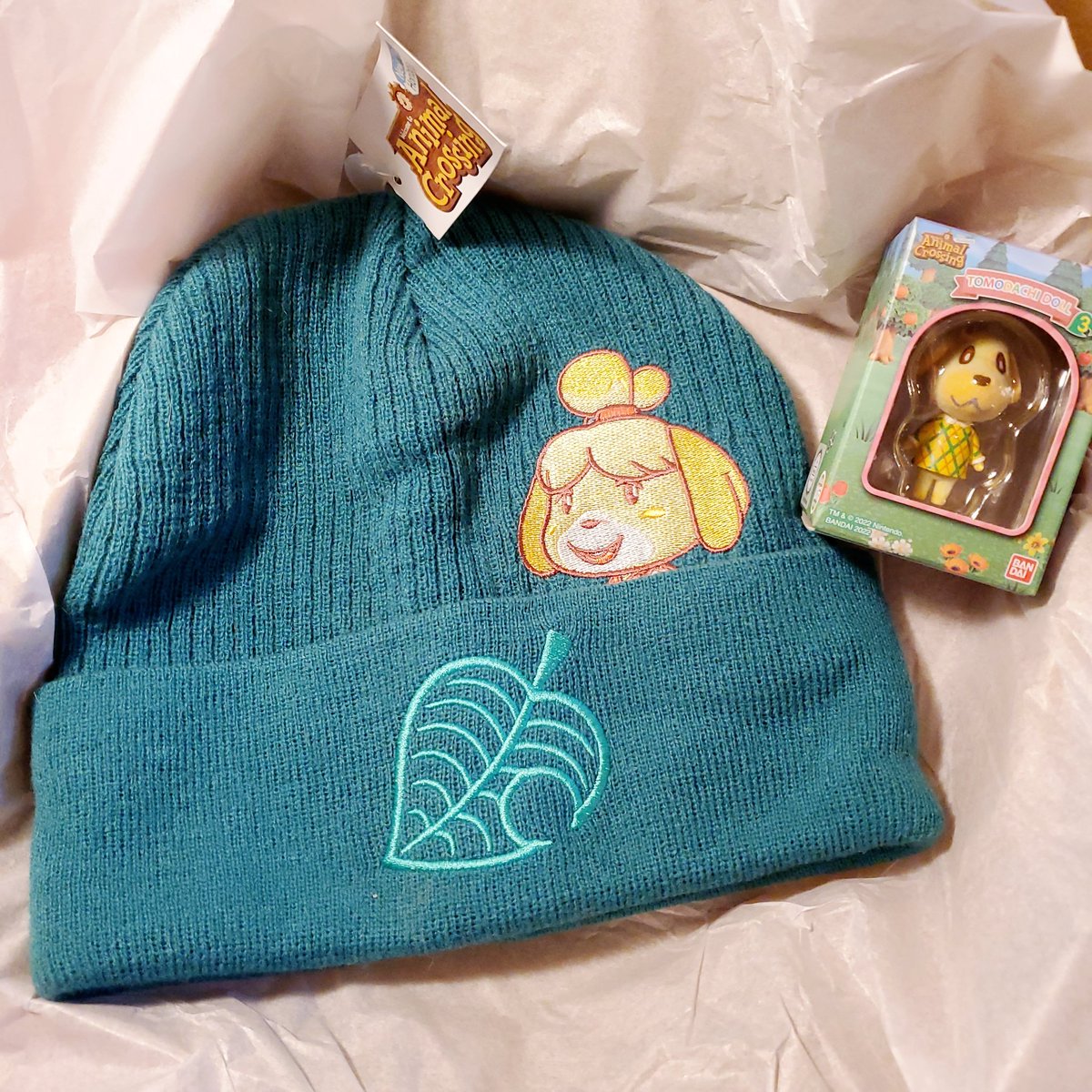 ALulilalou's tweet photo. CONCOURS - Animal Crossing 🍃

Pour fêter la rentrée, quoi de mieux que de vous offrir les cadeaux ci-dessous!👇

Pour participer :
💙 Like ce post
🔃 RT ce post
🫂 Follow mon compte!

Fin du concours 30 septembre 2022🍀
#ACNH #animalcrossing #AnimalCrossingNewHorizons https://t.co/dis0uZyY4W