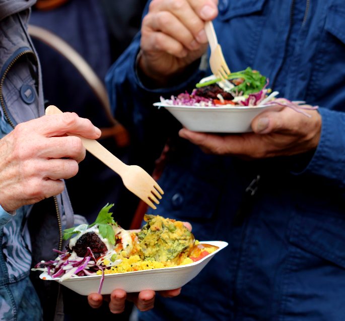 forestshowcase's tweet image. We are so pleased that festival favourites @TheParsnipship will be back this year with their delicious unique &amp;amp; original vegetarian Cuisine. ... yummy 😋 #lunchsorted #deanwye #forestshowcase #forestofdean #foodfestival #vegan #vegetarian #veganfood #parsnipship