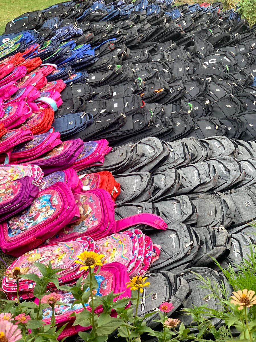 Sazan_Mandalawi's tweet photo. For 10 000 Iraqi Dinars you can send a child to school this September with all their school supplies and a school bag too. Donate today! Price of two (or one?) coffees ⁦@perozifdn⁩ ⁦@SazaMohammad⁩ https://t.co/3XHkdvczm5