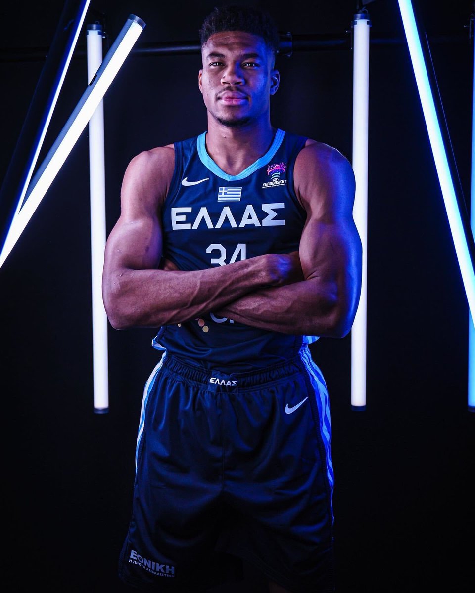 JrueBurnerAcct's tweet photo. GIANNIS ANTETOKOUNMPO TODAY AGAINST CROATIA:

- 57 POINTS
- 23 REBOUNDS
- 12 ASSISTS
- 10 BLOCKS
- 9 STEALS
- 20/23 FG
- 4/5 3PT

THE BEST PLAYER ON THE PLANET 🔥 https://t.co/tC8cpyCWx7
