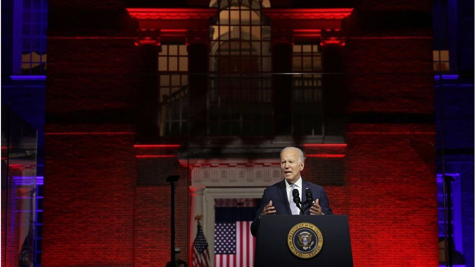 ShirlAAdams's tweet photo. @kilmeade Impossible to ignore all the love and respect honest with integrity we patriots have for #PresidentBiden.🇺🇸💙
Only Traitors would love treasonous fascists QRepublicans involved in #Jan6thCoupAttempt to overthrow our Government! #VoteThenOut #ArrestIndictTrumpNow https://t.co/78x3Ump1y9