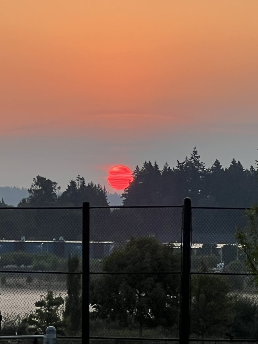 Beautiful sunrise this morning at Lowrie…