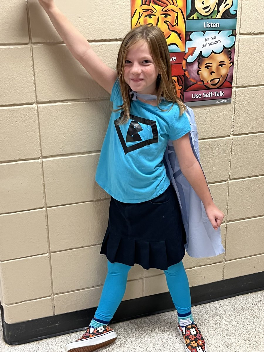 ShannonHeniff's tweet photo. We are Cyber heroes, not cyber villains @TISDDPES ! #teamtomball #deckerstrong #digitalcitizenship https://t.co/DzxpMqttWD