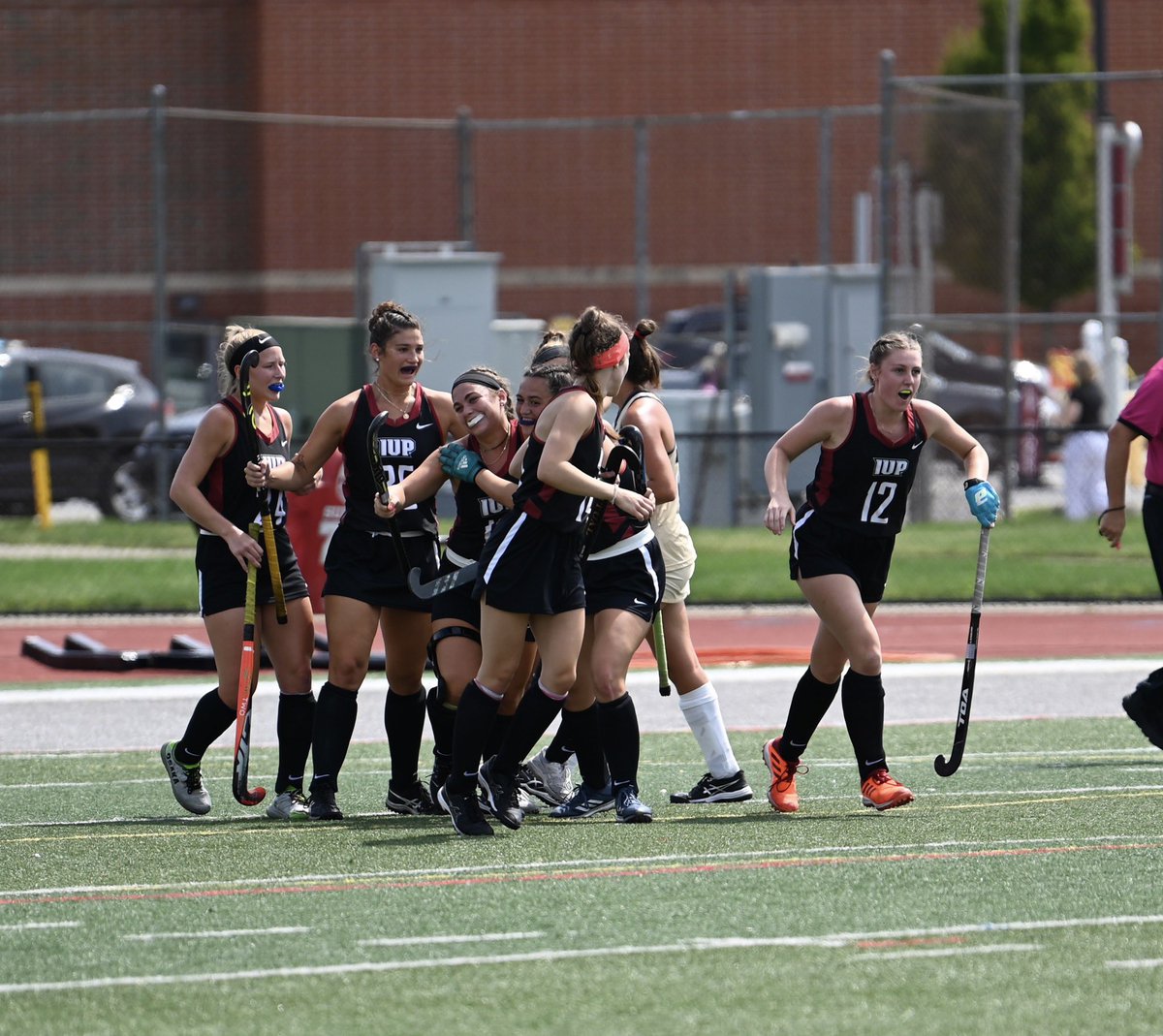 IUPfieldhockey's tweet photo. Cara to Blaise for the first score!!! 

We lead 1-0 with 10 minutes left in Qtr 1️⃣ 💪

#TalonsUp https://t.co/OiFG8Ralvd