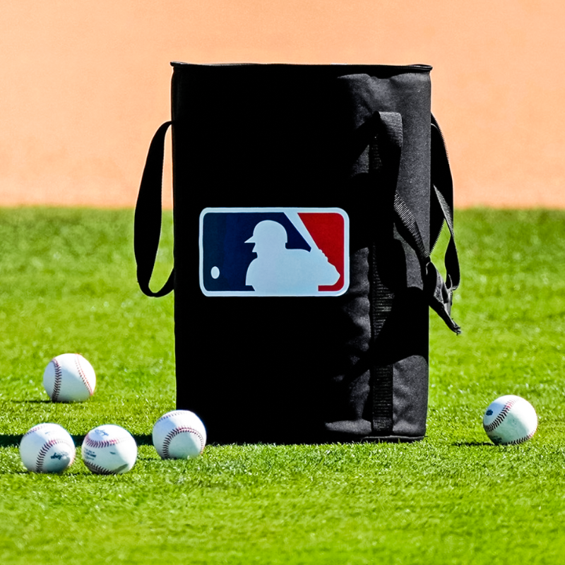 FOS's tweet photo. MLB wants to take steps towards ending blackouts on MLB TV.

The league is seeking to rearrange its media ecosystem so local fans can take advantage of the streaming service.

@owenpoindexter explains ⤵️