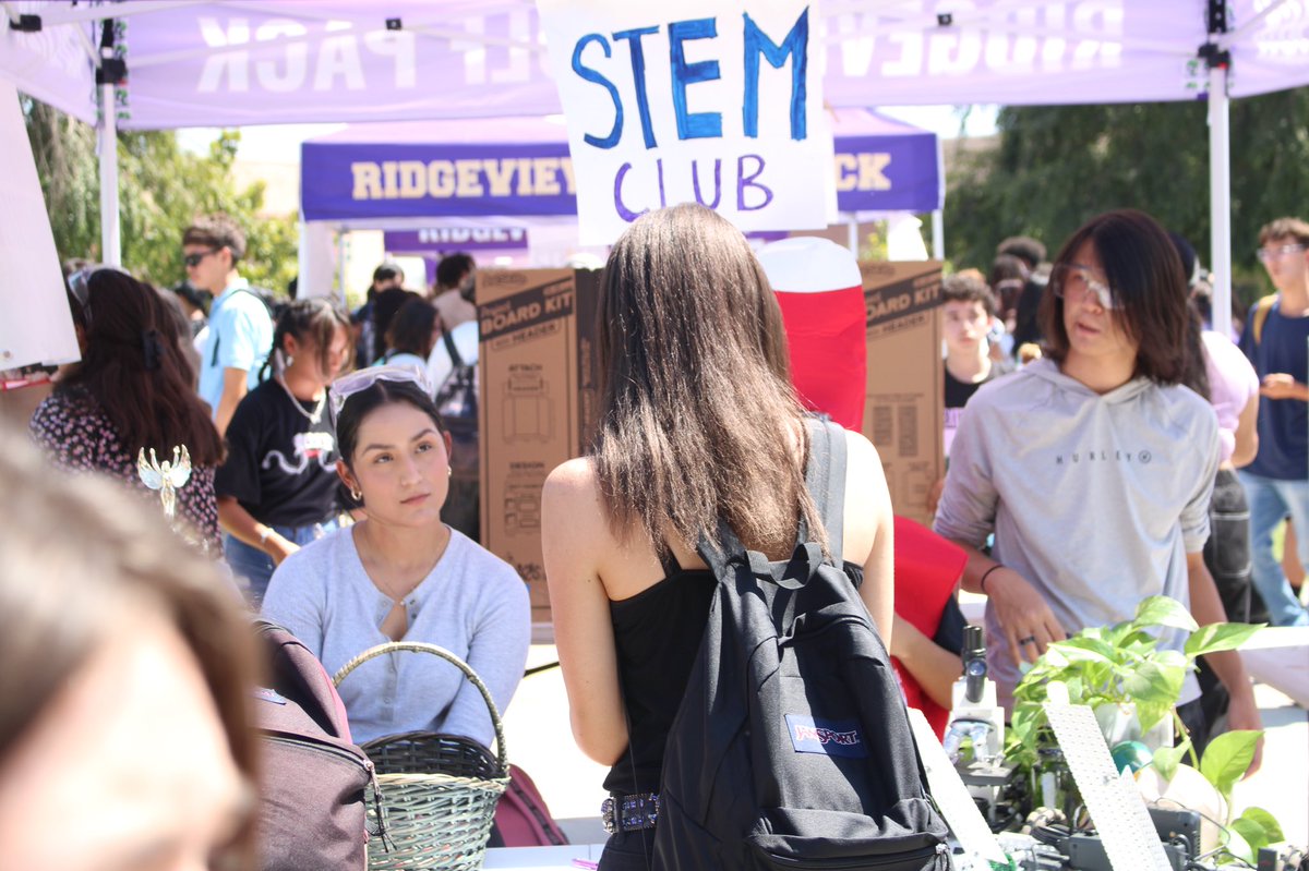 rhsnewspapers's tweet photo. 2022 Ridgeview Club Rush https://t.co/hMG6v0LgMY