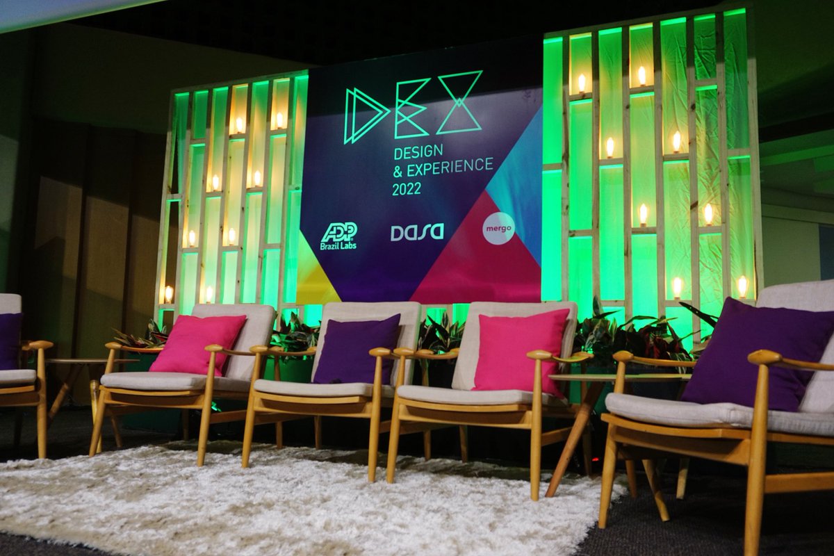 mergo_ux's tweet photo. Chegou o grande dia: Está começando a Design &amp; Experience 2022! Serão dois dias muito intensos de troca de conhecimentos e experiências. Compartilhe sua participação usando #dexconf22, acompanhe no nosso perfil do Instagram @mergoux e também pela hashtag. 🙌 https://t.co/w0yTFSXX68
