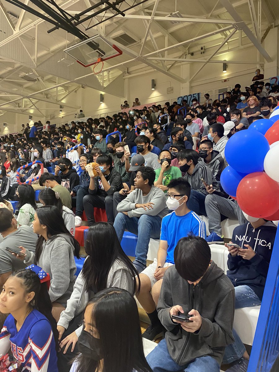 IndependenceHS's tweet photo. S-S-S-I-X E-E-E-R-S! We are back in the gym for the #welcomebackrally. Tag yourself below!
β€οΈπ€π #sixerpride https://t.co/kjReoeNlb9