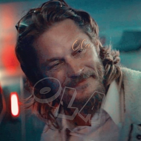 Mrs_Fimmel's tweet photo. That mischievous smile my handsome man Travis Fimmel 🥵🤩 firey friday #mysexyviking #travisfimmel #vikings #warcraft #raisedbywolves #dangerclosemovie #dieinagunfight #dieinagunfightmovie #onewaymovie #zone414 #dreamlandmovie #herearetheyoungmen #deliasgone #thatdirtyblackbag https://t.co/liOPGGyQQb
