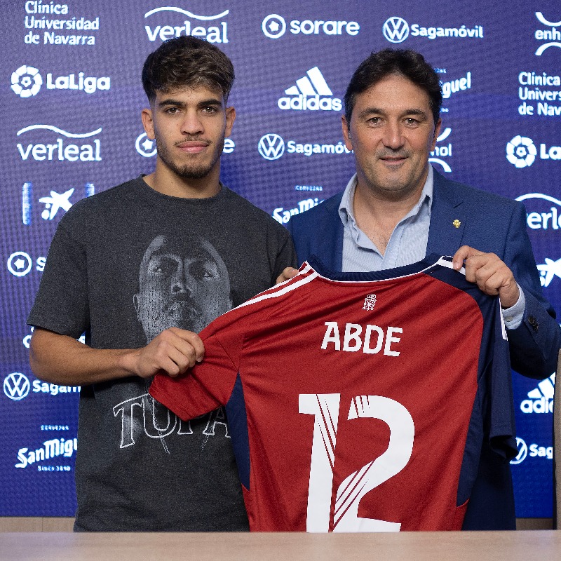 osasuna_en's tweet photo. ποΈ PRESS CONFERENCE | "I want to thank #Osasuna for trusting in me," Abde.
#WelcomeAbde
