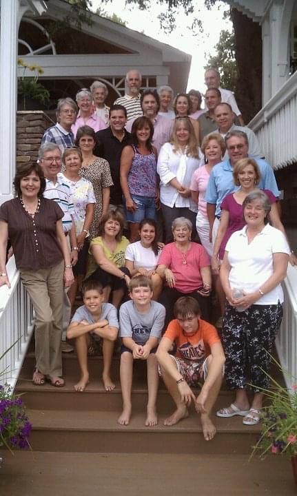 AndySAlbright's tweet photo. Whether I have one or a million, my family is always there to support meβand I'm always grateful. β€β€
#FamilyFriday #FamilyOriented #FamilyGoals #BondingWithFamily #EntrepreneurshipLife https://t.co/X7SP9nlAUa
