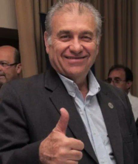 npyoficial's tweet photo. #URGENTE 🚨

📌 La Corte Suprema de Justicia confirman 15 años de cárcel para Ramón González Daher 

♦️ Es culpable de usura, lavado de dinero y denuncia falsa.

#NPY https://t.co/55Cs103mqB
